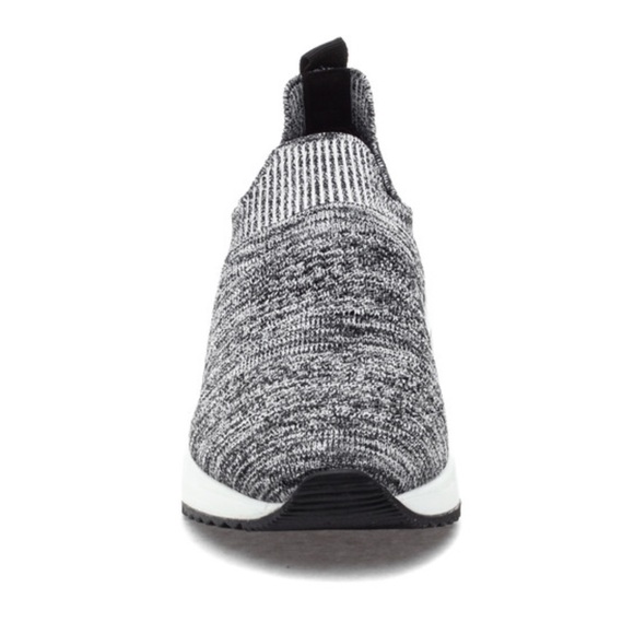 Black Knit Pull-on Sock Sneaker - Picture 4 of 7